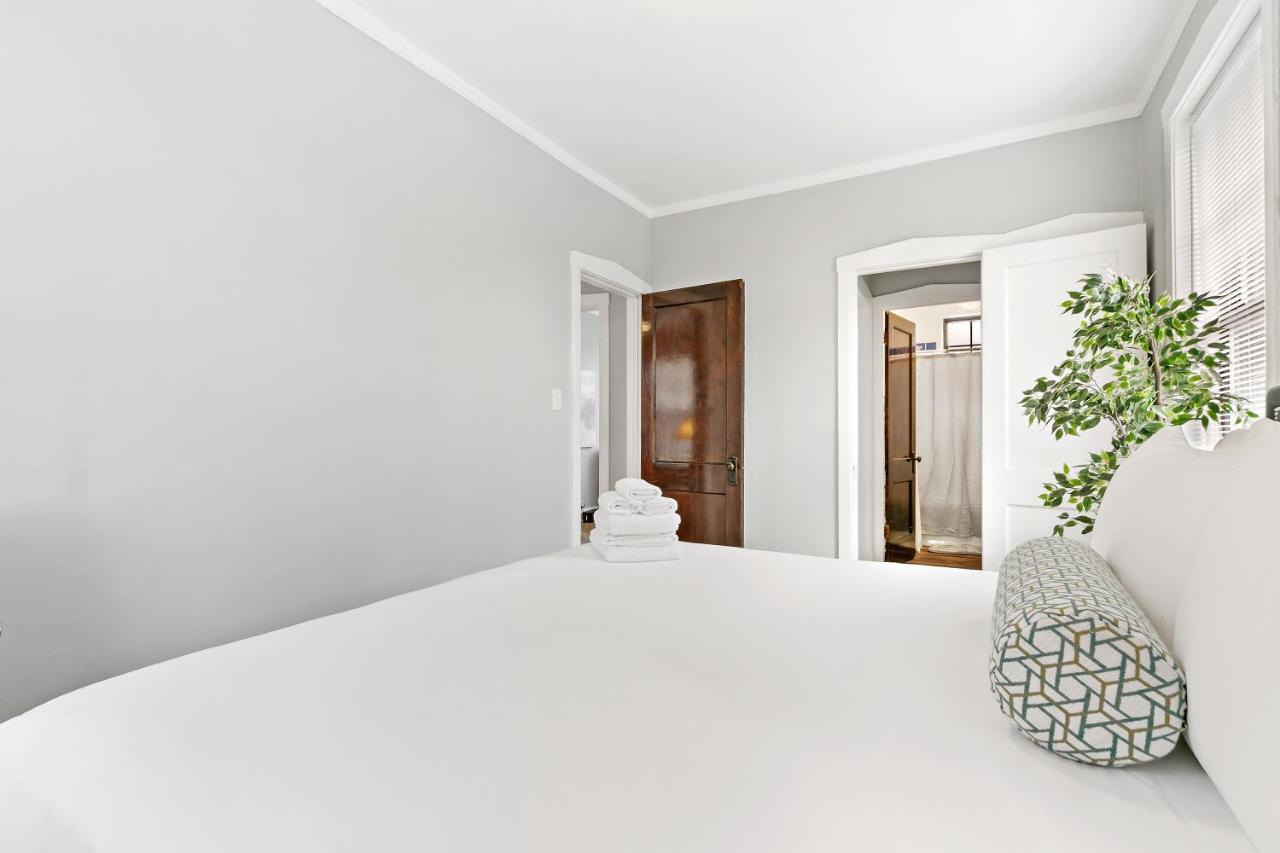 Bright Spacious Apt, Comfy King Bed, 5 Location Chicago Exterior foto